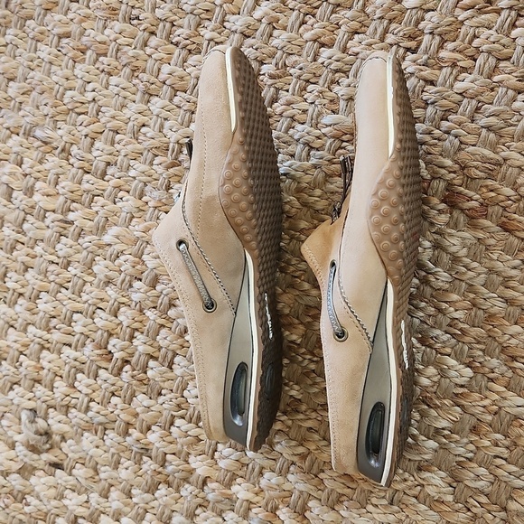 Cole Haan Air Brown Leather Tassel Performance Slides Shoes Women Sz 8B - Picture 12 of 15